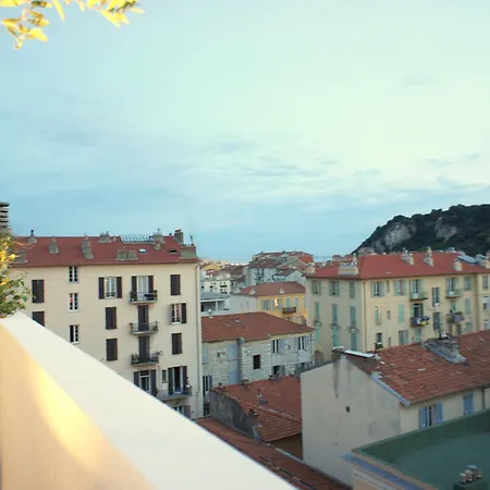 Magnifique - Rooftop - Quartier Du Port - *