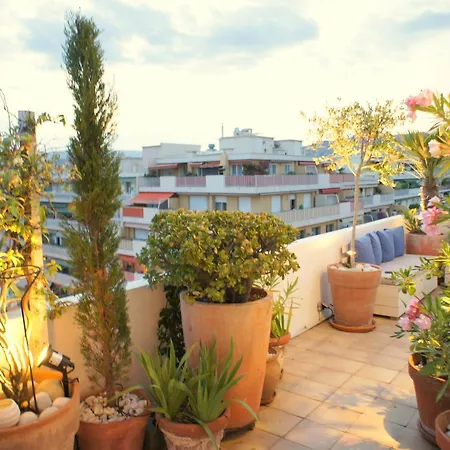 Magnifique - Rooftop - Quartier Du Port - *